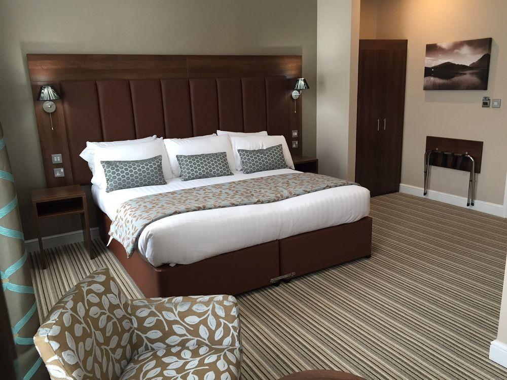 Twin Oaks Hotel Chesterfield Kültér fotó