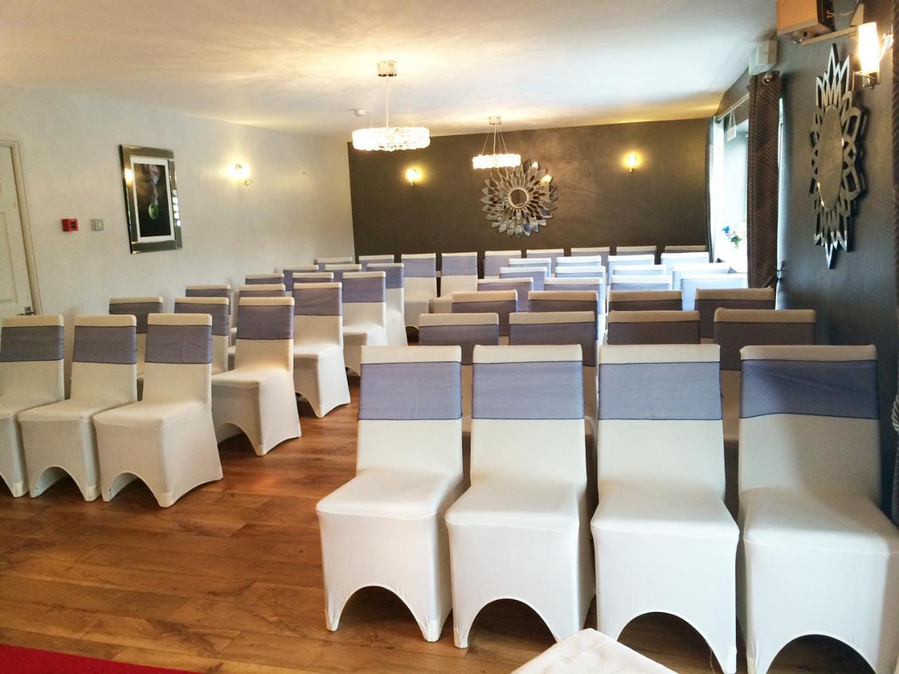 Twin Oaks Hotel Chesterfield Kültér fotó