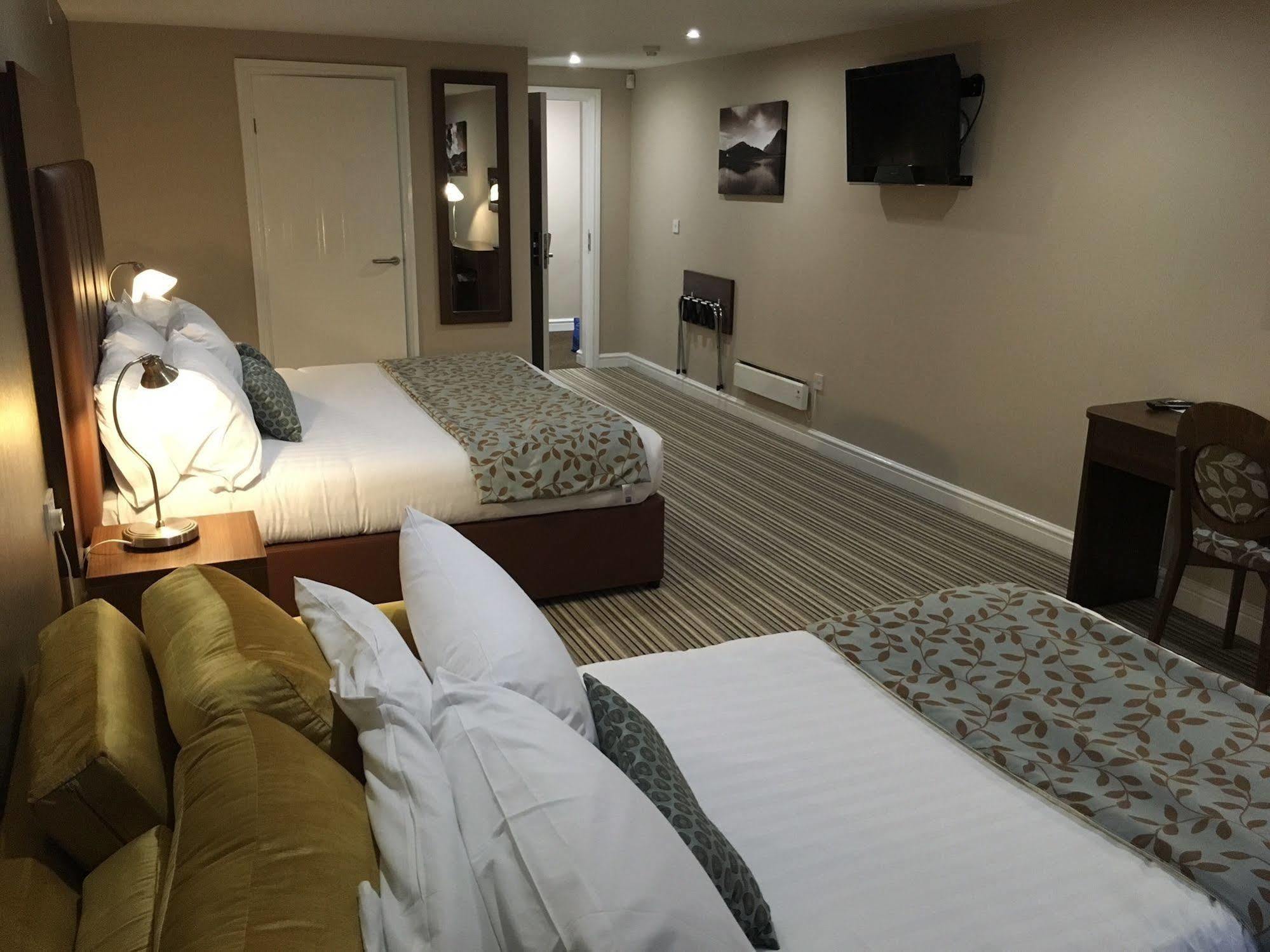 Twin Oaks Hotel Chesterfield Kültér fotó